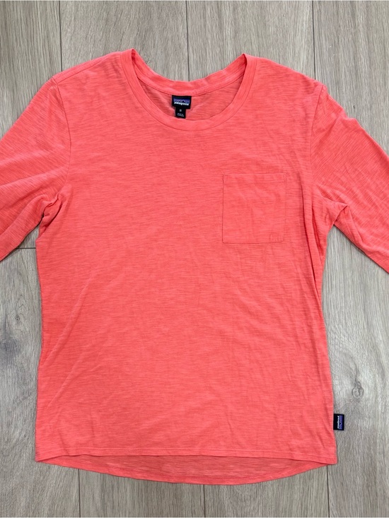 Patagonia Tops - Patagonia Women’s Coral 3/4 Sleeve Pocket Shirt Size M